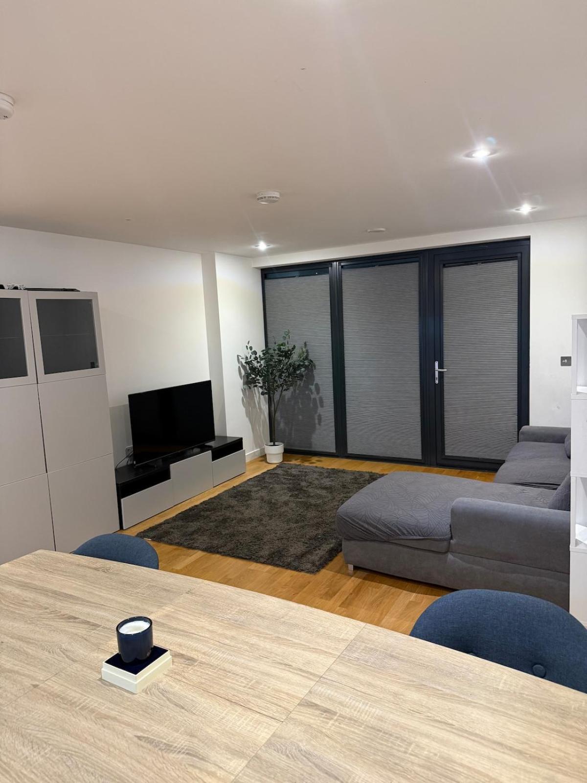 New 2 Bed Apartment Greenwich ลอนดอน ภายนอก รูปภาพ